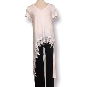 Macrame Crochet V-neck Swim Coverup T-shirt size Small Asymmetrical boho top